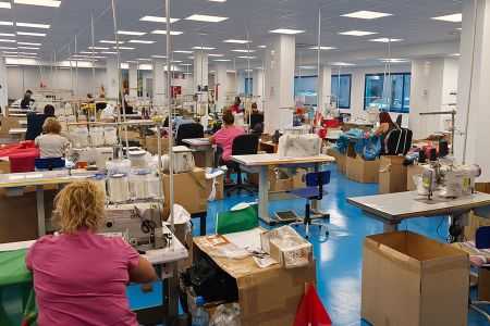 Trabajadores Fábrica Banderas Ádivin